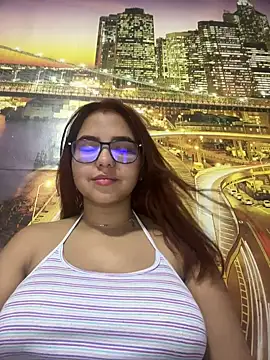 Miapeyton online show from March 11, 2025, 3:34 pm