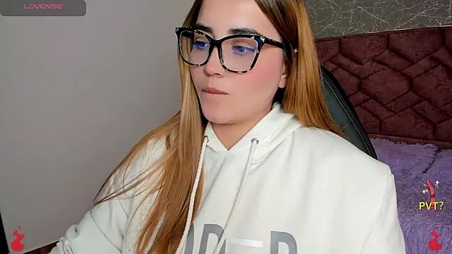 Lucia star   online show from January 21, 2025, 6:23 pm