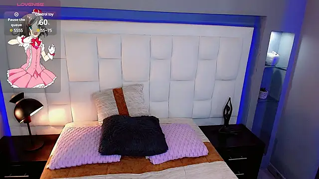 CuteAri online show from February 17, 2025, 8:36 pm