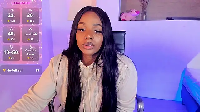 Snapshot of IvyBliss8 chatting on February 10, 2025, 3:10 pm IvyBliss8 online show from February 10, 2025, 3:10 pm