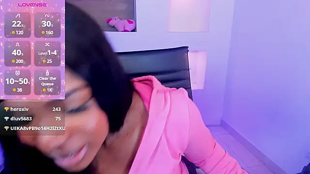 Snapshot of IvyBliss8 chatting on February 17, 2025, 6:48 pm IvyBliss8 online show from February 17, 2025, 6:48 pm