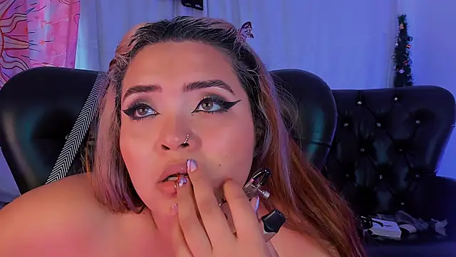 Agatha humidity online show from February 10, 2025, 9:36 pm