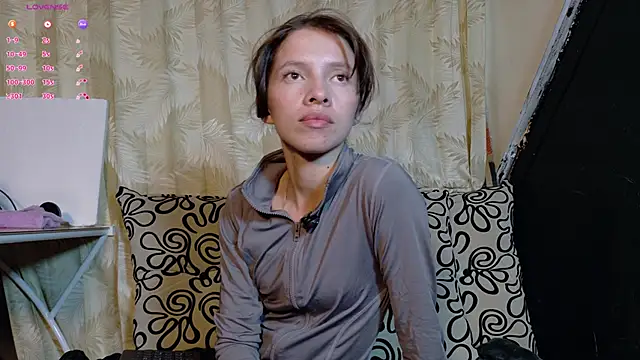 sweetdam12 online show from November 21, 2025, 8:51 pm