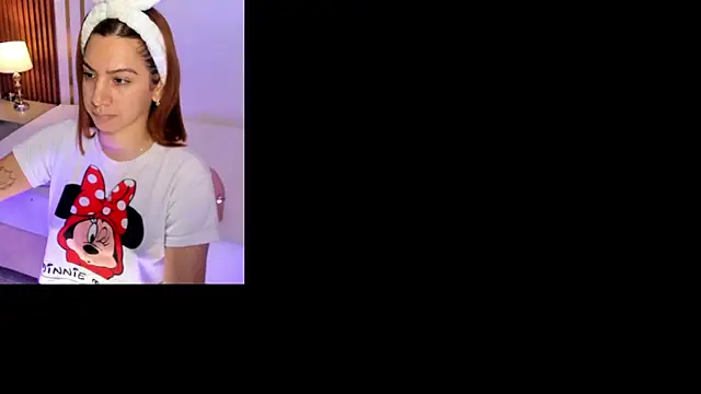 CamilaVegas  online show from April 17, 2026, 12:30 pm