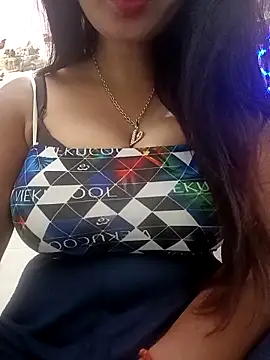 Snapshot of cute-mahek chatting on February 21, 2025, 7:23 am cute-mahek online show from February 21, 2025, 7:23 am