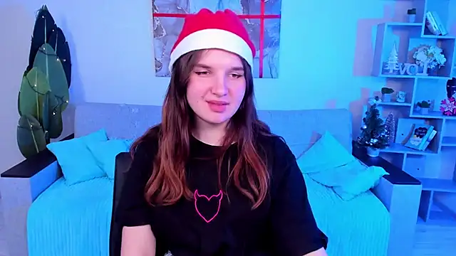 BonneyLove online show from December 17, 2024, 8:21 pm