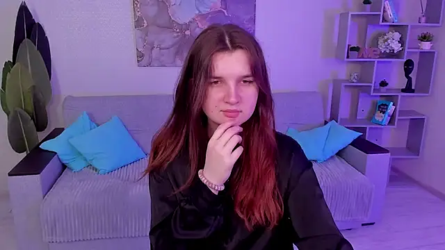 BonneyLove online show from March 19, 2025, 5:28 pm