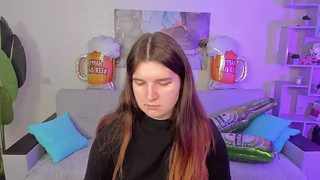 BonneyLove online show from October 4, 2025, 9:35 pm