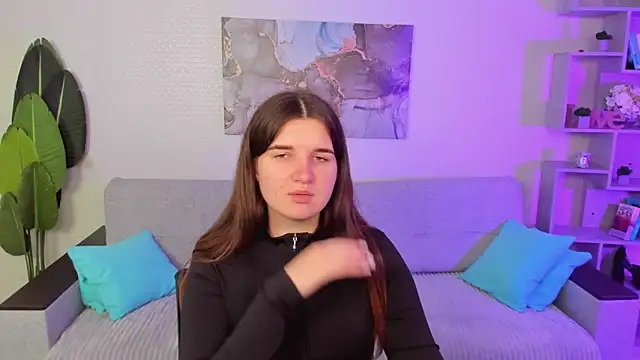 BonneyLove online show from October 7, 2025, 8:39 pm