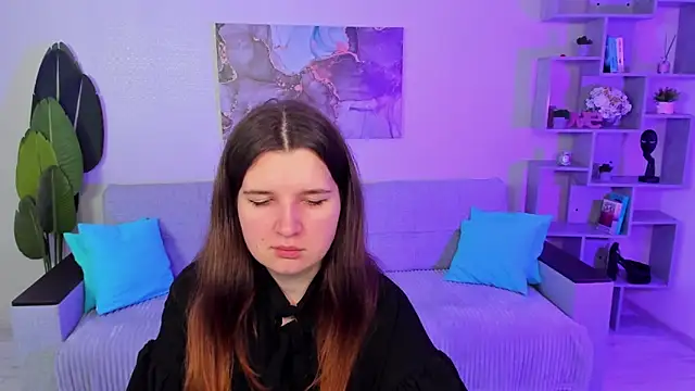 BonneyLove online show from November 13, 2025, 7:13 pm