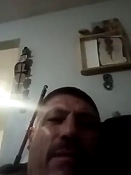 Snapshot of B_DOGG69 chatting on January 25, 2025, 11:02 am B DOGG69 online show from January 25, 2025, 11:02 am