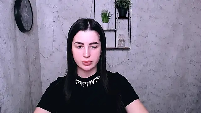 Snapshot of DivaKaily_ chatting on February 1, 2025, 6:10 am DivaKaily  online show from February 1, 2025, 6:10 am