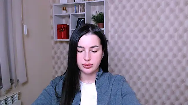 Snapshot of DivaKaily_ chatting on October 21, 2025, 5:19 am DivaKaily  online show from October 21, 2025, 5:19 am