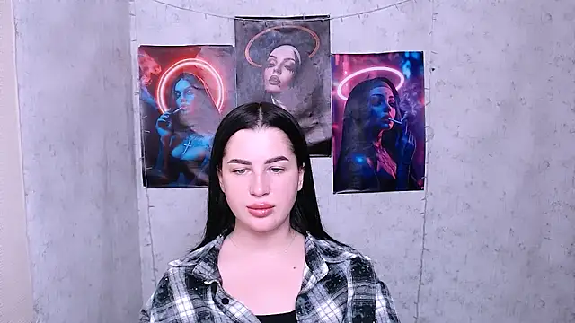 Snapshot of DivaKaily_ chatting on November 3, 2025, 7:37 pm DivaKaily  online show from November 3, 2025, 7:37 pm