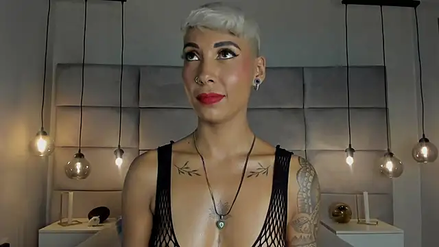 MiaMorgan  online show from February 3, 2025, 3:06 pm