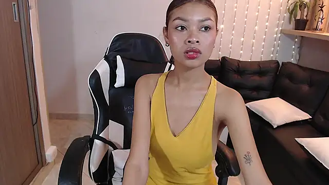 Perla prg online show from February 17, 2025, 12:05 pm