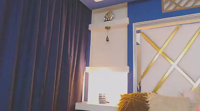 Perla prg online show from March 10, 2025, 6:56 pm