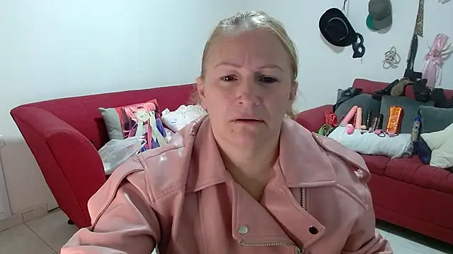 emperabigbootybigass online show from February 27, 2026, 12:16 pm