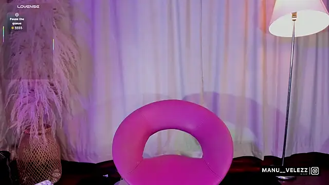 Manu Velez online show from April 22, 2026, 8:28 am