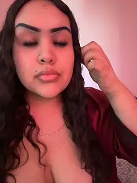 iTrapXXXBACKUP online show from March 2, 2025, 7:45 pm