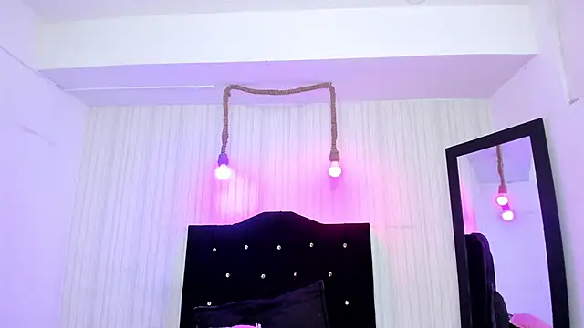 miku katsuragi online show from October 29, 2025, 7:10 am