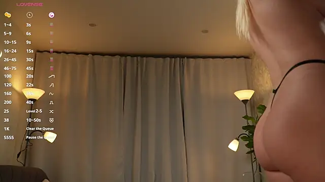 Snapshot of Good_Barbie chatting on July 10, 2026, 4:17 am Good Barbie online show from July 10, 2026, 4:17 am