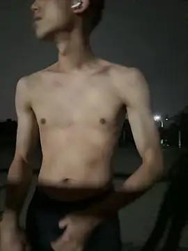 Benson18y online show from April 7, 2026, 4:07 pm