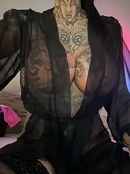 MeganWitch online show from June 17, 2026, 4:59 am