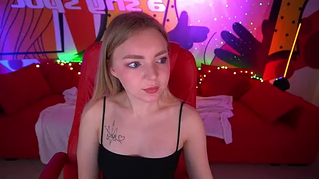 EmilySunshineS online show from January 29, 2025, 9:50 pm