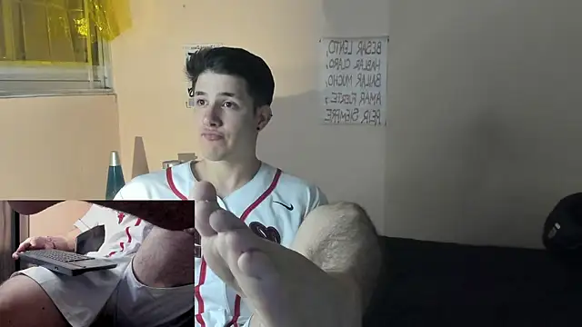 Snapshot of Adan_rivas_ chatting on June 12, 2026, 12:42 am Adan rivas online show from June 12, 2026, 12:42 am