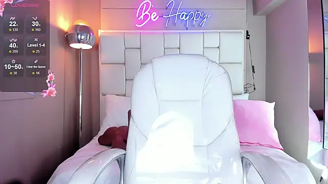 VioletthaRous online show from October 21, 2025, 10:32 pm