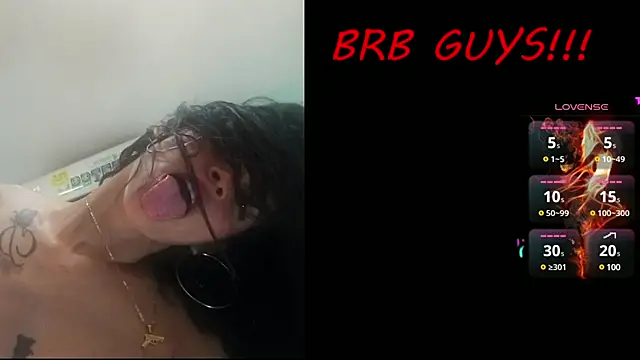  candy jade  online show from March 6, 2025, 12:19 pm