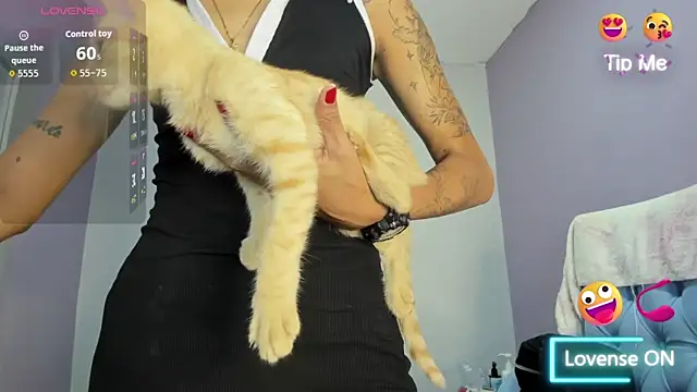  candy jade  online show from November 30, 2025, 11:58 am