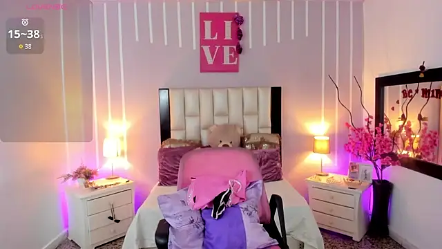 Andy Gamboa online show from April 19, 2026, 5:34 pm