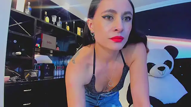 Snapshot of Coral_Gibson chatting on March 14, 2025, 3:58 pm Coral Gibson online show from March 14, 2025, 3:58 pm