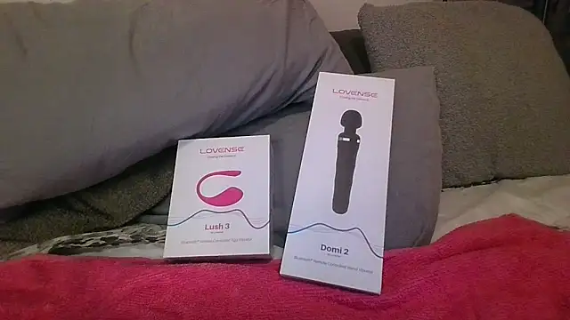 KarolinaReaper online show from February 21, 2025, 9:11 pm