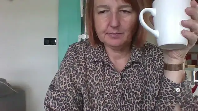 Snapshot of Sandcoq chatting on September 22, 2025, 11:12 am Sandcoq online show from September 22, 2025, 11:12 am
