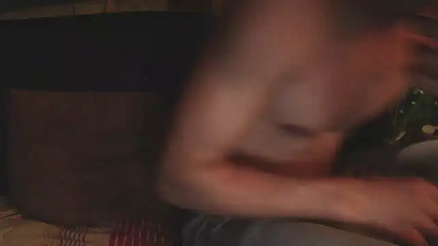 roystonee01 online show from March 10, 2026, 3:00 am