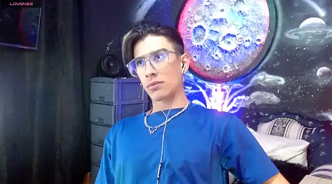 Yedrix online show from March 10, 2025, 2:28 am