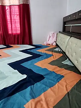 santurmom online show from September 10, 2025, 5:29 am