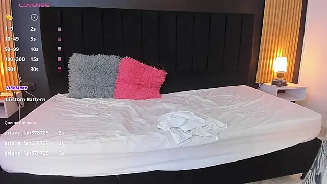 sweetsofia18 online show from January 28, 2025, 10:23 am