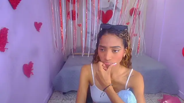 Charlotte Love10 online show from February 9, 2025, 11:47 am