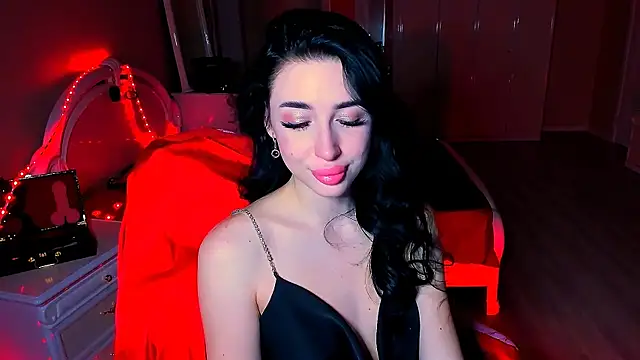 lovely desire online show from January 26, 2025, 6:06 pm