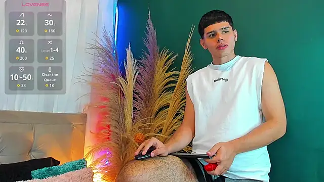 Snapshot of Nathaniel_Park chatting on October 3, 2025, 3:47 am Nathaniel Park online show from October 3, 2025, 3:47 am