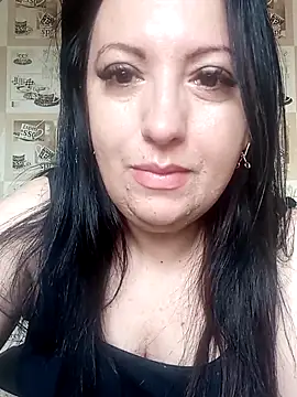 Veronica-Celie online show from November 23, 2025, 9:31 am