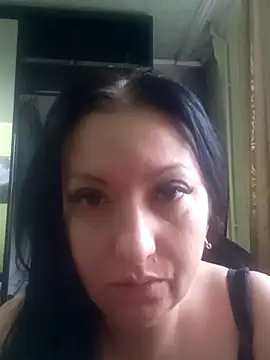 Veronica-Celie online show from November 27, 2025, 6:48 am