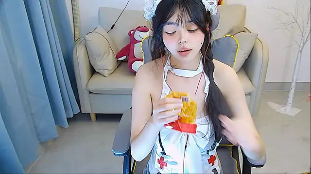 Snapshot of mango-a chatting on December 19, 2024, 8:34 am mango-a online show from December 19, 2024, 8:34 am