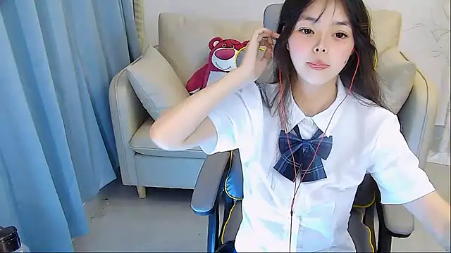 Snapshot of mango-a chatting on January 6, 2025, 1:30 pm mango-a online show from January 6, 2025, 1:30 pm