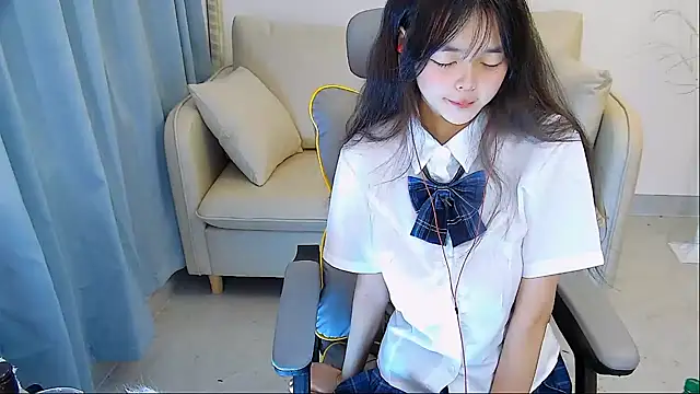 Snapshot of mango-a chatting on January 9, 2025, 6:27 am mango-a online show from January 9, 2025, 6:27 am