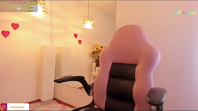 Missbrave1 online show from February 18, 2025, 9:09 pm